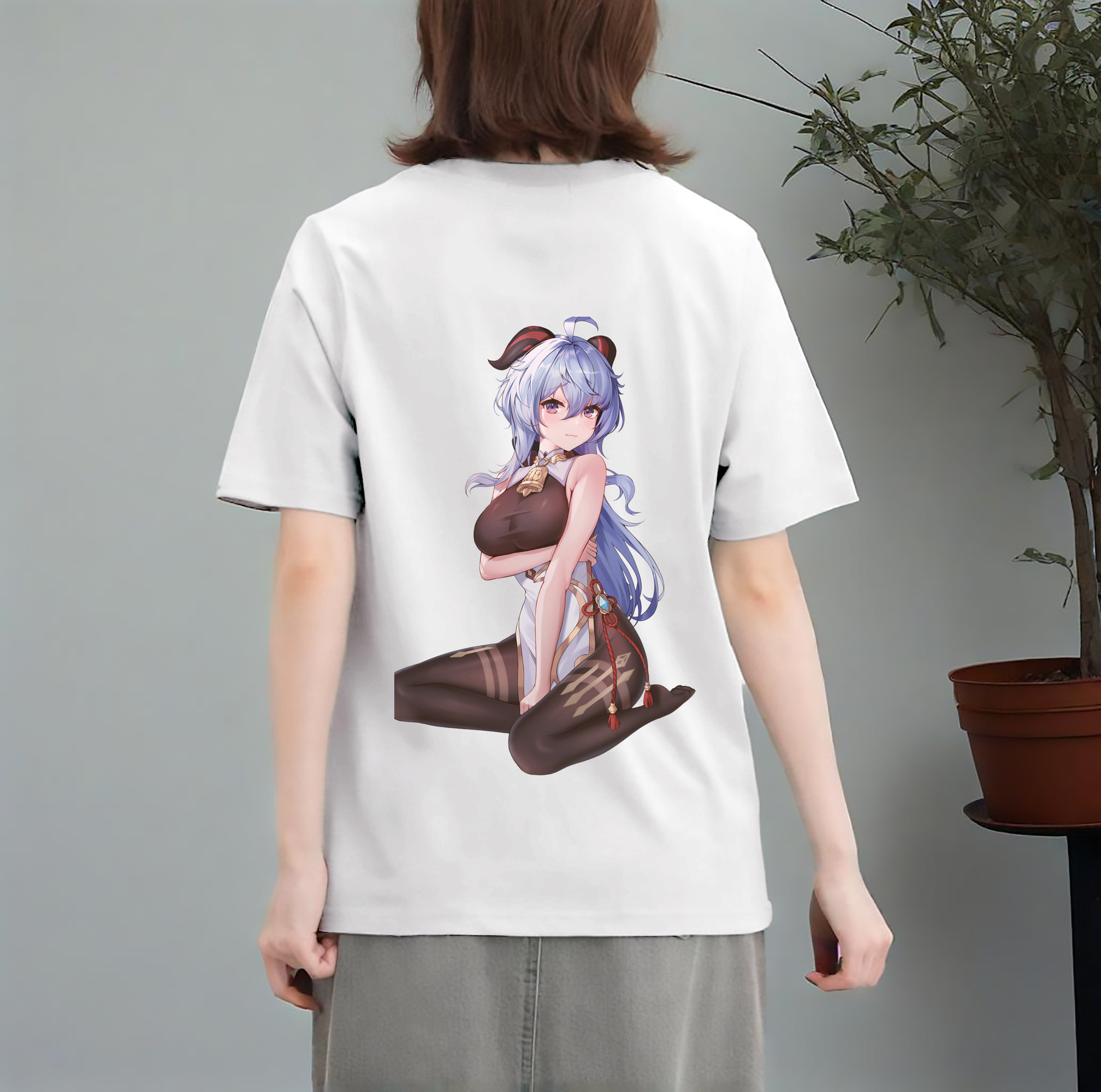 げんし神 甘雨 かんう genshin Ganyu レディース半袖Tシャツ(バックプリント)